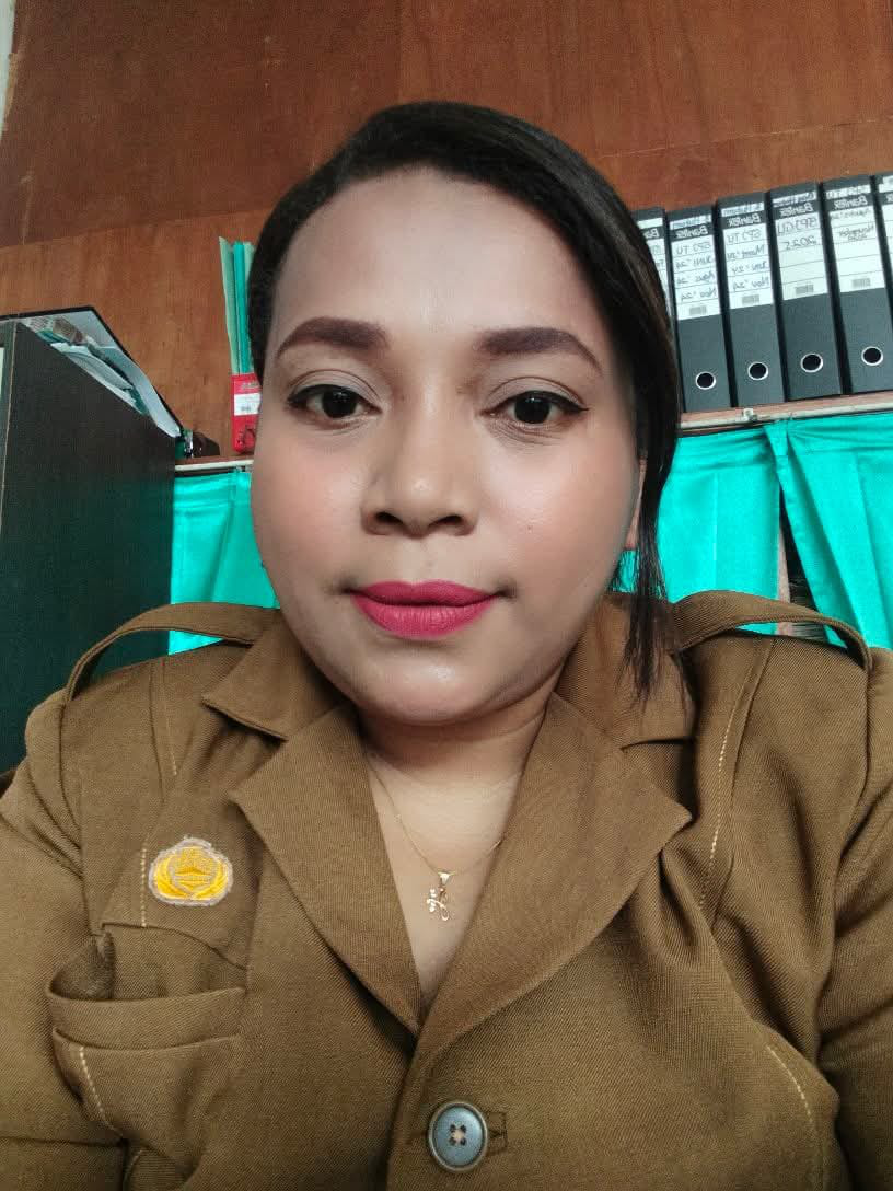 Staff 1